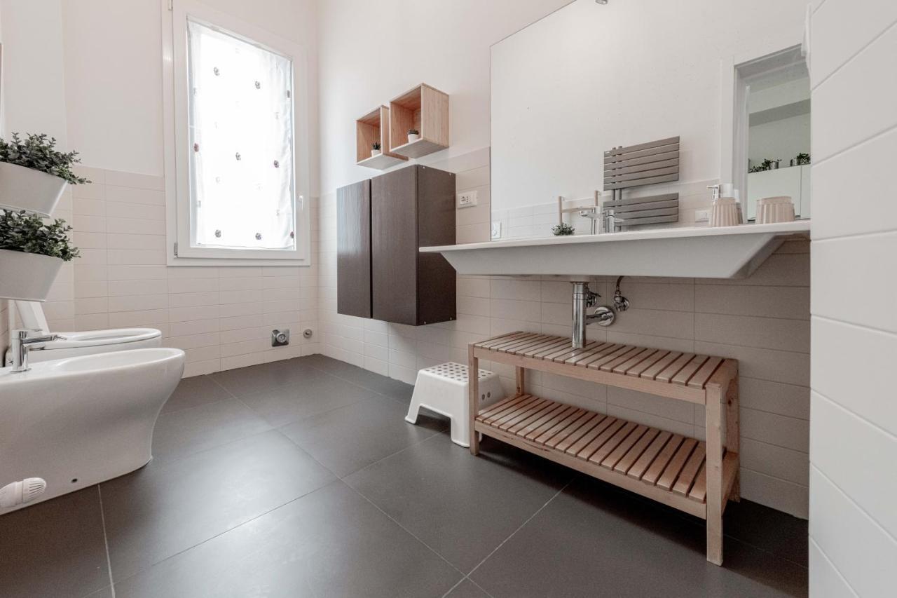 Realkasa De Crescenzi Family Apartment Bologna Eksteriør bilde
